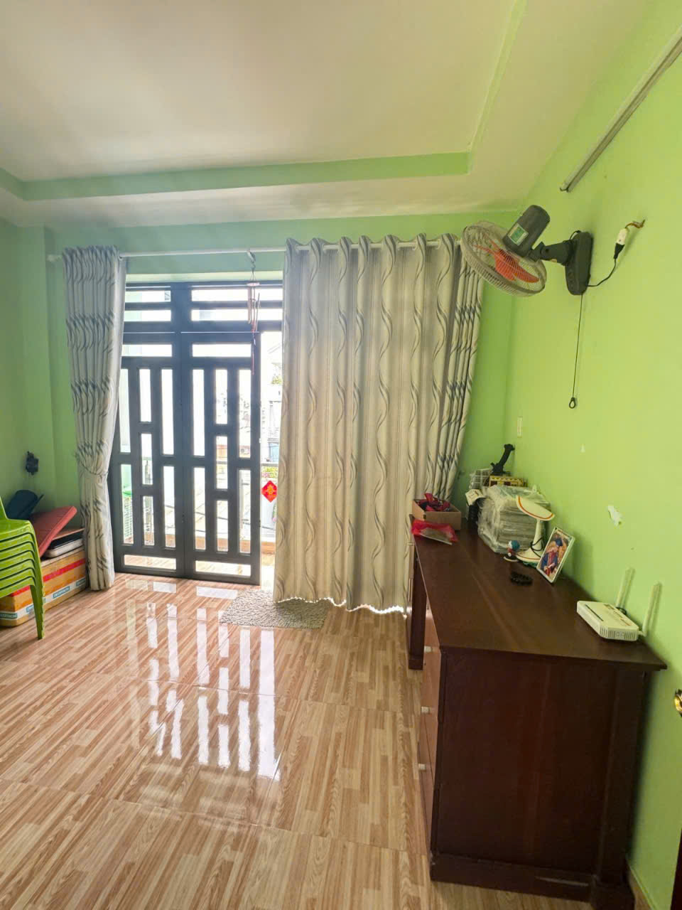 Ngộp Lý Thường Kiệt - 4 tầng 32m2 - View HXH Quận 10 - Ảnh 3